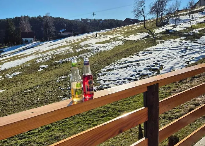 Planinska Kuca Rabas 펜션